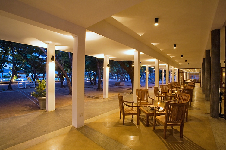Туры в отель  Nilaveli Beach Hotel